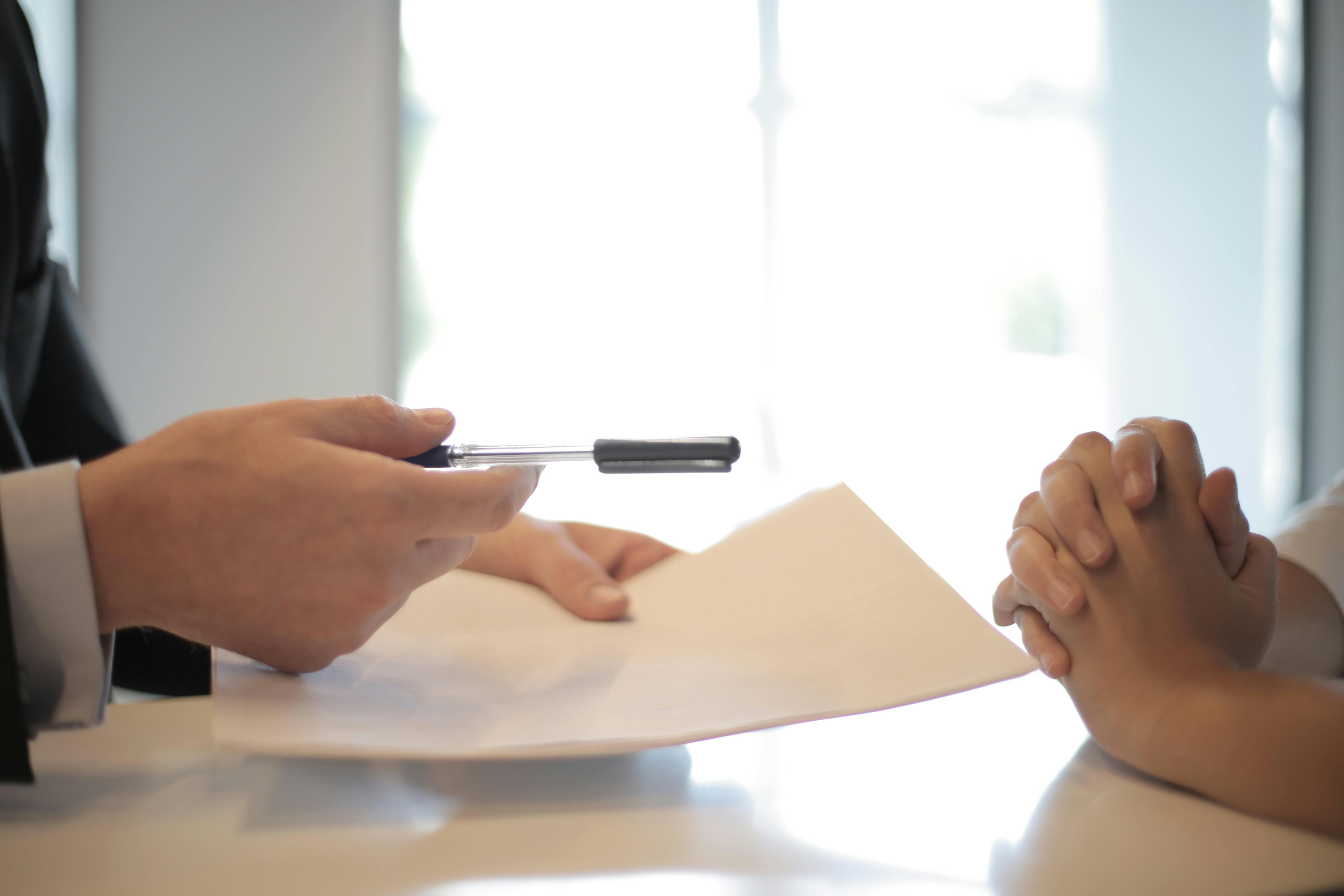 5 Ways Attorneys Waste Billable Hours Without Realizing It